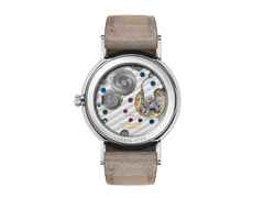 Nomos Glashütte Ludwig 33 Handaufzug Edelstahl weißes Zifferblatt braunes Lederband Glasboden – Damenuhren Uhr ohne Datum aus Edelstahl und Leder. Das Gehäuse ist rund und silber. Das Lederarmband ist beige. Das Zifferblatt ist römisch Index und weiß. – Ansicht 4