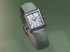 Maurice Lacroix Fiaba Square Quarz Edelstahl 24x34mm Perlmutt-Zifferblatt grünes Lederband – Damenuhren Uhr ohne Datum aus Edelstahl. Das Gehäuse ist rechteckig und silber. Das Lederarmband ist grün. Das Zifferblatt ist römisch und weiß. – Ansicht 2