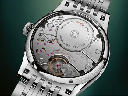 Oris Artelier Calibre 113 Handaufzug Edelstahl 43mm weißes Zifferblatt Metallband – Herrenuhren Uhr mit Kalender aus Edelstahl. Das Gehäuse ist rund und silber. Das Edelstahlarmband ist silber. Das Zifferblatt ist ein Index in weiß. – Ansicht 4