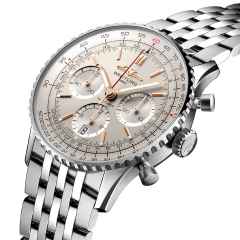 Breitling Navitimer B01 Chronograph 41 Edelstahl silbernes Zifferblatt Metallband – Herrenuhren Chronograph aus Edelstahl. Das Gehäuse ist rund und silber. Das Edelstahlarmband ist silber. Das Zifferblatt ist ein Index in silber. – Ansicht 4