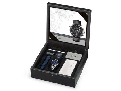 Sinn Spezialuhren 6060 B Frankfurter Weltzeituhr Automatik Edelstahl 38,5mm blaues Zifferblatt Metallband – Herrenuhren Uhr mit Datum aus Edelstahl und Leder. Das Gehäuse ist rund und silber. Das Edelstahlarmband ist silber. Das Zifferblatt ist arabisch Index und blau. – Ansicht 7