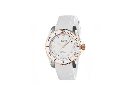 Damenuhren Uhr ohne Datum aus Edelstahl, Keramik und PVD beschichtet. Das Gehäuse ist rund und silber-roségold. Das Kautschuk / Kunststoff / Silikon Armband ist weiß. Das Zifferblatt ist ein Index in weiß.