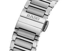 Rado DiaStar Original Automatik Ceramos 38 mm grau Edelstahlband – Herrenuhren Uhr mit Datum aus Edelstahl und Keramik. Das Gehäuse ist oval und silber. Das Edelstahlarmband ist silber. Das Zifferblatt ist ein Index in grau. – Ansicht 3