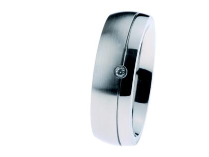 Ernstes Design Ring Nr. 113 R228.7 – Ringe Trauring mit Besatz aus Edelstahl.