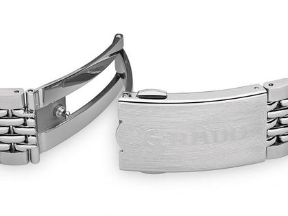 Rado Captain Cook Edelstahl blau Edelstahlband – Herrenuhren Uhr mit Datum aus Edelstahl und Keramik. Das Gehäuse ist rund und silber. Das Edelstahlarmband ist silber. Das Zifferblatt ist ein Index in blau. – Ansicht 3