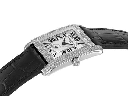 Frederique Constant Classics Carree Small Seconds Quarz Edelstahl mit Diamanten 36x25mm silbernes Zifferblatt schwarzes Lederband – Herrenuhren Uhr ohne Datum aus Edelstahl. Das Gehäuse ist rechteckig und silber. Das Lederarmband ist schwarz. Das Zifferblatt ist römisch und silber. – Ansicht 3