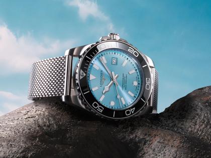 Longines HydroConquest Automatik Edelstahl 39mm blaues Zifferblatt Metallband – Herrenuhren Uhr mit Datum aus Edelstahl. Das Gehäuse ist rund und silber. Das Edelstahlarmband ist silber. Das Zifferblatt ist ein Index in blau. – Ansicht 6