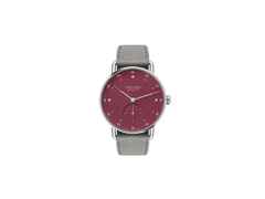 Nomos Glashütte Metro 33 Muted Red Handaufzug Edelstahl 33mm rotes Zifferblatt graues Lederband Glasboden – Damenuhren Uhr ohne Datum aus Edelstahl und Leder. Das Gehäuse ist rund und silber. Das Lederarmband ist grau. Das Zifferblatt ist ein Index in rot.