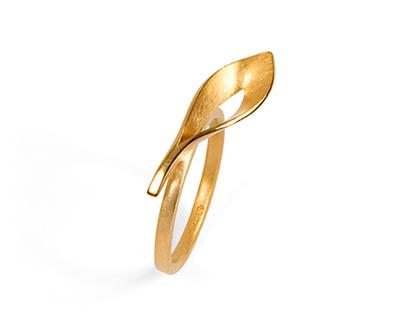 Jutta Ulland Zarte Flamme Ring groß Silber goldplattiert – Ringe Ring aus 925 Silber und und vergoldet.