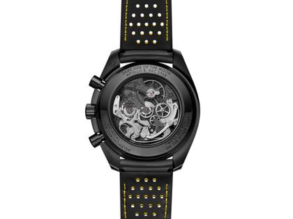 Omega Speedmaster Dark Side of the Moon Apollo 8 Chronograph Handaufzug Keramik 44mm schwarzes Zifferblatt schwarzes Kautschukband – Herrenuhren Chronograph aus Aluminium, Kautschuk und Keramik. Das Gehäuse ist rund und schwarz. Das Kautschuk / Kunststoff / Silikon Armband ist schwarz. Das Zifferblatt ist ein Index in schwarz. – Ansicht 2