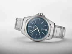 Oris Pro Pilot X Calibre 400 Automatik Titan 39mm blaues Zifferblatt Metallband – Herrenuhren Uhr mit Datum aus Titan. Das Gehäuse ist rund und silber. Das Titanarmband ist silber. Das Zifferblatt ist ein Index in blau. – Ansicht 4