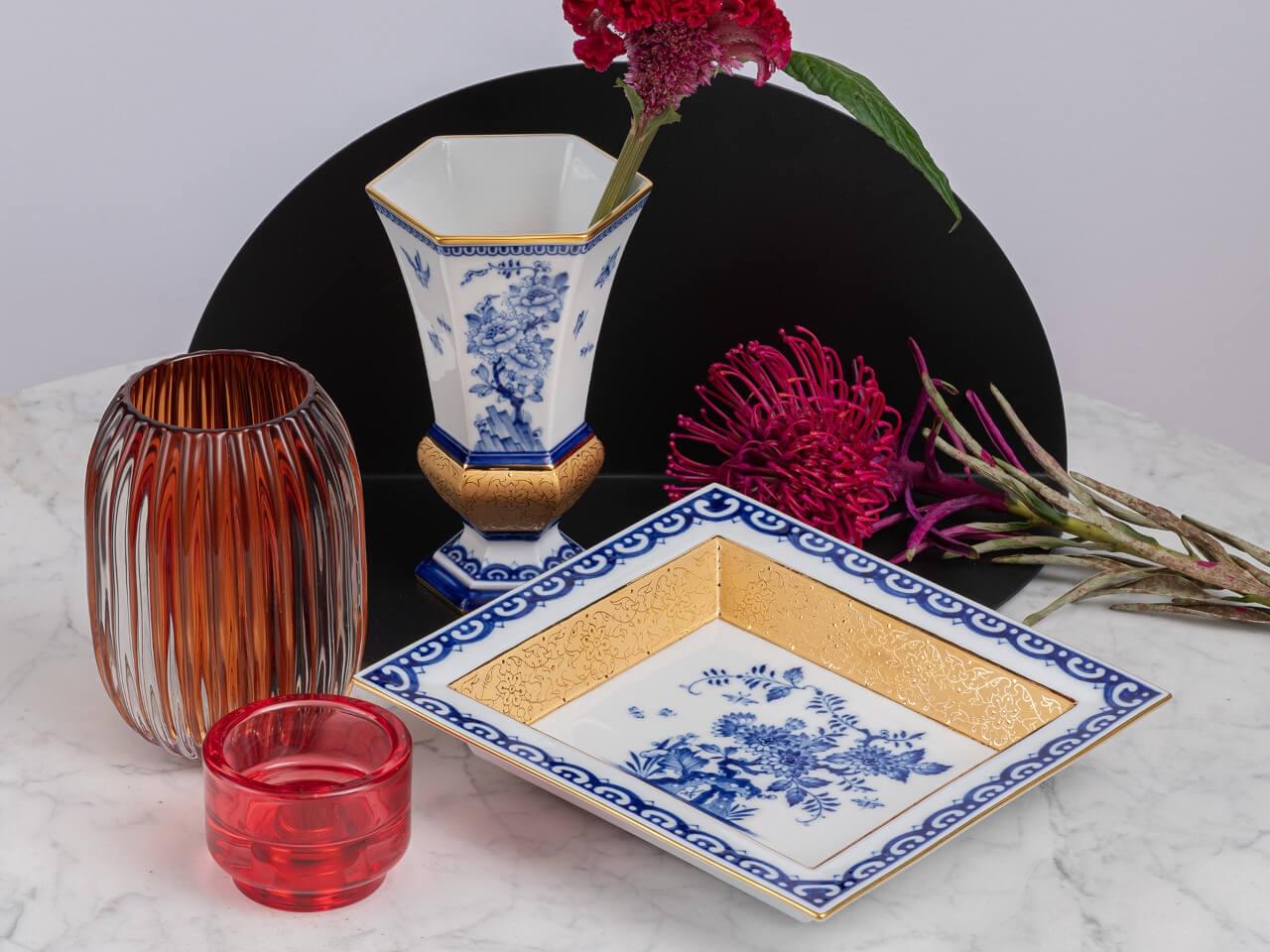 Meissen Vide-Poche  groß "Blaue Indische Blumenmalerei" limitierte Edition – Porzellanwaren Porzellandekoration in weiß und aus Porzellan. – Ansicht 5