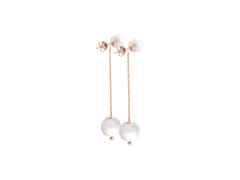 Meissen Pearl Collection  Ohrhänger Roségold mit weißen Porzellankugeln 8mm und 12mm aus Meissener Porzellan® 50 mm – Ohrschmuck Ohrhänger aus 750 Rotgold, Porzellan und und . – Ansicht 2