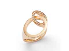 Angela Hübel Liaison mit Brillanten Ring Gelbgold – Ringe Ring mit Besatz aus 750 Gelbgold.