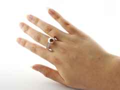 Jörg Heinz Ring aus Weißgold mit Wechselschließenfunktion und Brillanten 0,170ct – Ringe Ring mit Besatz in silber und aus 750 Weißgold. – Ansicht 5