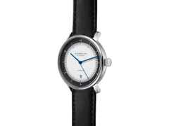 Sternglas Naos Automatik Edition 60 Edelstahl 38mm graues Zifferblatt schwarzes Lederband – Herrenuhren Uhr mit Datum aus Edelstahl. Das Gehäuse ist rund und silber. Das Lederarmband ist schwarz. Das Zifferblatt ist arabisch Index und grau. – Ansicht 2
