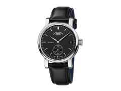 Mühle Glashütte Teutonia IV Kleine Sekunde Automatik Edelstahl 41mm schwarzes Zifferblatt schwarzes Lederband – Herrenuhren Uhr mit Datum aus Edelstahl. Das Gehäuse ist rund und silber. Das Lederarmband ist schwarz. Das Zifferblatt ist ein Index in schwarz.