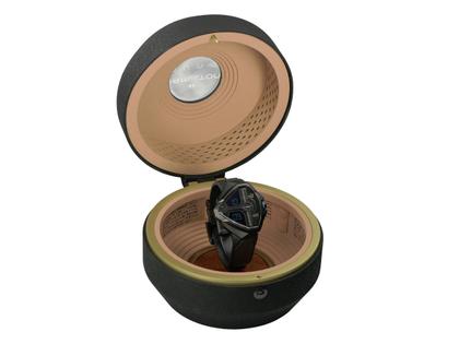 Hamilton Ventura Edge Dune Limited Edition Quarz Edelstahl PVD-Schwarz 51x47mm schwarzes Zifferblatt Kautschukband – Damenuhren Uhr ohne Datum aus Edelstahl, Kautschuk und PVD beschichtet. Das Gehäuse ist sonstige Form und schwarz. Das Kautschuk / Kunststoff / Silikon Armband ist schwarz. Das Zifferblatt ist digital und schwarz. – Ansicht 7