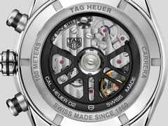 TAG Heuer Carrera Chronograph Automatik Edelstahl 44mm blaues Zifferblatt Metallband – Herrenuhren Chronograph aus Edelstahl und Keramik. Das Gehäuse ist rund und silber. Das Edelstahlarmband ist silber. Das Zifferblatt ist ein Index in blau. – Ansicht 2