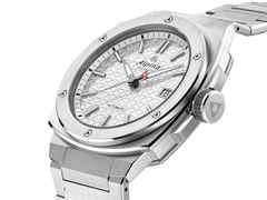 Alpina Alpiner Extreme Automatik Titan 39mm weißes Zifferblatt Metallband – Herrenuhren Uhr mit Datum aus Titan. Das Gehäuse ist rund und silber. Das Titanarmband ist silber. Das Zifferblatt ist ein Index in weiß. – Ansicht 2