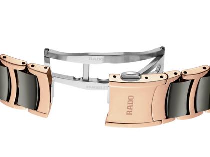 Rado Centrix Diamonds Automatik Edelstahl Roségold-PVD 39,5mm weißes Zifferblatt mit Brillanten Metallband – Herrenuhren Uhr mit Datum aus Edelstahl, Keramik und PVD beschichtet. Das Gehäuse ist rund und roségold. Das Keramikarmband ist grau. Das Zifferblatt ist ein Index in weiß. – Ansicht 5