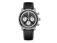 Breitling Navitimer B01 Chronograph 43 Titan Aston Martin Aramco Formula ONE™ Team Limited Edition – Herrenuhren Chronograph aus Titan. Das Gehäuse ist rund und silber. Das Lederarmband ist anthrazit. Das Zifferblatt ist ein Index in anthrazit.
