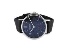 Nomos Glashütte Ahoi Atlantik Automatik Edelstahl 40mm Glasboden Ref. 557 Full Set Occasion Neu – Herrenuhren Uhr ohne Datum aus Edelstahl. Das Gehäuse ist rund und silber. Das Textilarmband ist blau. Das Zifferblatt ist arabisch Index und blau.