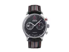 Union Glashütte Noramis Chronograph Paul Pietsch Sonderedition Automatik Edelstahl 42mm schwarzes Zifferblatt schwarzes Lederband – Herrenuhren Chronograph aus Edelstahl. Das Gehäuse ist rund und silber. Das Lederarmband ist schwarz. Das Zifferblatt ist arabisch Index und schwarz.