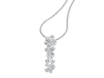 Giloy-Bellaluce Bella Luce Kette mit Anhänger Weißgold 45cm mit Brillanten 0,350ct – Halsschmuck Kette mit Anhänger aus 585 Weißgold.