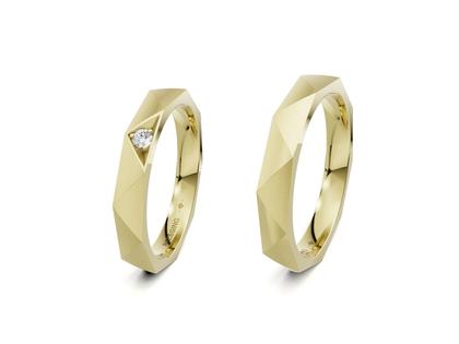 Niessing Trauringpaar Triangle Gelbgold 3,0mm Velvet – Ringe Trauring mit Besatz in gelbgold und aus 750 Gelbgold.