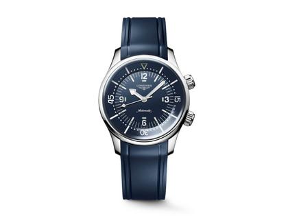 Longines Legend Diver GMT Chronometer Automatik Edelstahl 39mm blaues Zifferblatt blaues Kautschukband – Herrenuhren Uhr ohne Datum aus Edelstahl und Kautschuk. Das Gehäuse ist rund und silber. Das Kautschuk / Kunststoff / Silikon Armband ist blau. Das Zifferblatt ist arabisch Index und blau.