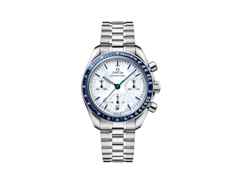 Omega Speedmaster 38 Chronograph Automatik Milano Cortina Paralympics 2026 Edelstahl 38mm weißes Zifferblatt Metallband – Herrenuhren Chronograph aus Edelstahl und Keramik. Das Gehäuse ist rund und silber. Das Edelstahlarmband ist silber. Das Zifferblatt ist ein Index in weiß.