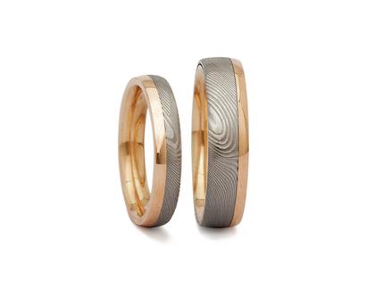 Wagebundt Joachim Bartz Trauringpaar Damaszenerstahl Rotgold – Ringe Trauring aus 585 Rotgold, Damaststahl und und .