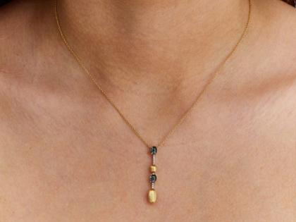 Nanis Dancing in the Rain Azure Collier Gelbgold London Blue Topas – Halsschmuck Collier aus 750 Gelbgold. – Ansicht 3