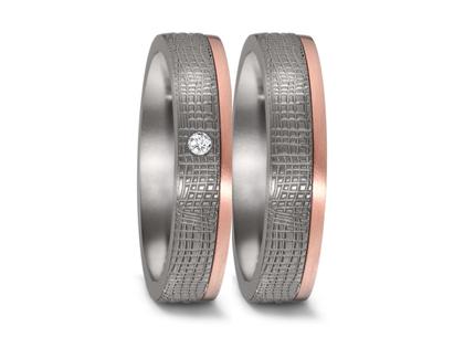 TeNo Partnerringe aus Tantal und Rotgold 4,5mm gewölbt mit Brillant 0,020ct – Ringe Ring mit Besatz aus 750 Rotgold, Tantal und und .