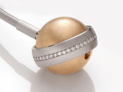 Jörg Kaiser Varioschließe – Anhänger Collier Schließe aus 750 Rotgold, 950 Platin und und .