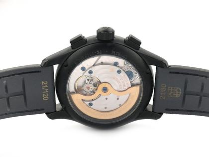Frederique Constant Flyback Chronograph Manufacture Automatik Titan PVD-Schwarz 42mm schwarzes Zifferblatt Kautschukband FC-760DG4TH6 Full Set Occasion Neu – Herrenuhren Uhr mit Datum aus PVD beschichtet und Titan. Das Gehäuse ist rund und schwarz. Das Kautschuk / Kunststoff / Silikon Armband ist anthrazit. Das Zifferblatt ist ein Index in anthrazit. – Ansicht 2
