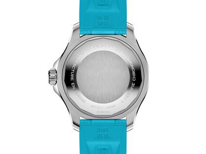 Breitling Superocean Automatic 36 Edelstahl blaues Zifferblatt blaues Kautschukband – Damenuhren Uhr ohne Datum aus Edelstahl und Keramik. Das Gehäuse ist rund und silber. Das Kautschuk / Kunststoff / Silikon Armband ist blau. Das Zifferblatt ist ein Index in blau. – Ansicht 2