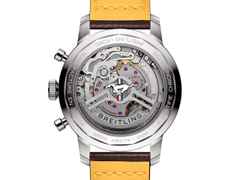 Breitling Top Time B01 Ford Mustang Automatik Edelstahl 41mm grünes Zifferblatt braunes Lederband – Herrenuhren Chronograph aus Edelstahl. Das Gehäuse ist rund und silber. Das Lederarmband ist braun. Das Zifferblatt ist ein Index in grün. – Ansicht 2