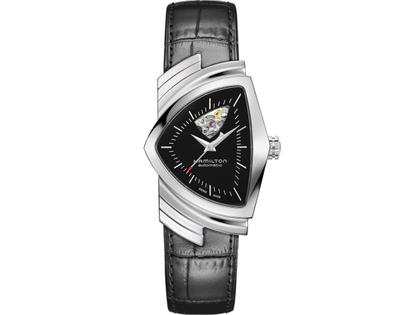 Hamilton Ventura Open Heart Automatik Edelstahl schwarz Lederband schwarz – Herrenuhren Uhr ohne Datum aus Edelstahl und Leder. Das Gehäuse ist sonstige Form und silber. Das Lederarmband ist schwarz. Das Zifferblatt ist ein Index in schwarz.
