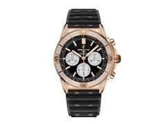 Breitling Chronomat B01 42 Automatik Rotgold schwarzes Zifferblatt mit Brillanten 1,30ct schwarzes Kautschukband – Herrenuhren Chronograph aus 750 Rotgold und Kautschuk. Das Gehäuse ist rund und roségold. Das Kautschuk / Kunststoff / Silikon Armband ist schwarz. Das Zifferblatt ist ein Index in schwarz.