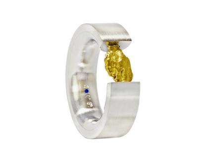 Schmuckwerk Nugget Edelstahl mit Feingold: Spannring – Ringe Ring mit Besatz aus 1000 Gold, Edelstahl und und .
