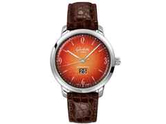 Glashütte Original Sixties Edelstahl   orange Panoramadatum – Herrenuhren Uhr mit Datum aus Edelstahl. Das Gehäuse ist rund und silber. Das Lederarmband Kroko / Alligator ist braun. Das Zifferblatt ist arabisch Index und orange.
