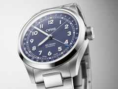 Oris Big Crown Pointer Date Automatik Edelstahl 40mm blaues Zifferblatt Metallband – Herrenuhren Uhr mit Datum aus Edelstahl. Das Gehäuse ist rund und silber. Das Edelstahlarmband ist silber. Das Zifferblatt ist arabisch und blau. – Ansicht 2