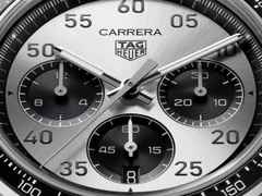TAG Heuer Carrera Chronograph Sport Automatik Edelstahl 42mm silbernes Zifferblatt Metallband – Herrenuhren Chronograph aus Edelstahl und Keramik. Das Gehäuse ist rund und silber. Das Edelstahlarmband ist silber. Das Zifferblatt ist arabisch Index und silber. – Ansicht 5