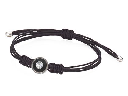 Schmuckwerk Glasklar Armband Textilband schwarz Edelstahlfassung Brillant 0,08 ct – Armschmuck Armband in schwarz und aus Edelstahl.