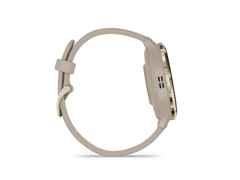 Garmin Venu 3S faserverstärktes Polymer French Grey 41mm beigefarbenes Kautschukband – Herrenuhren Uhr Multifunktion aus Edelstahl, Kautschuk, Kunststoff und PVD beschichtet. Das Gehäuse ist rund und beige. Das Kautschuk / Kunststoff / Silikon Armband ist beige. Das Zifferblatt ist digital und schwarz. – Ansicht 6