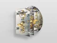 Erwin Sattler Präzisionspendeluhr Wanduhr Classica Secunda 1995 M schwarz Makassar – Großuhren Wanduhr aus . Das Gehäuse ist rechteckig und schwarz. Das Zifferblatt ist römisch Index und silber. – Ansicht 3