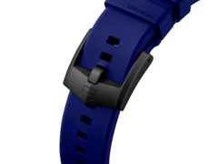 TAG Heuer Formula 1 Solargraph Quarz Kunststoff 38mm weißes Zifferblatt blaues Kautschukband – Herrenuhren Uhr mit Datum aus Edelstahl und Kunststoff. Das Gehäuse ist rund und schwarz. Das Kautschuk / Kunststoff / Silikon Armband ist blau. Das Zifferblatt ist ein Index in weiß. – Ansicht 3