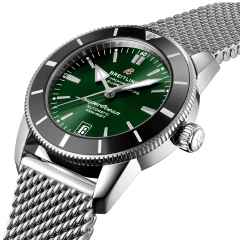 Breitling Superocean Heritage B20 Automatic 42 Edelstahl grünes Zifferblatt Metallband – Herrenuhren Uhr mit Datum aus Edelstahl und Keramik. Das Gehäuse ist rund und silber. Das Edelstahlarmband ist silber. Das Zifferblatt ist ein Index in grün. – Ansicht 3